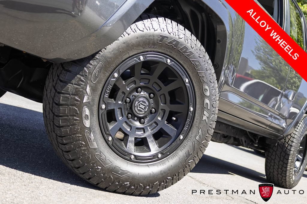 Used 2022 Toyota 4Runner TRD Off-Road Premium w/ Moonroof Package AWD/4WD image 11
