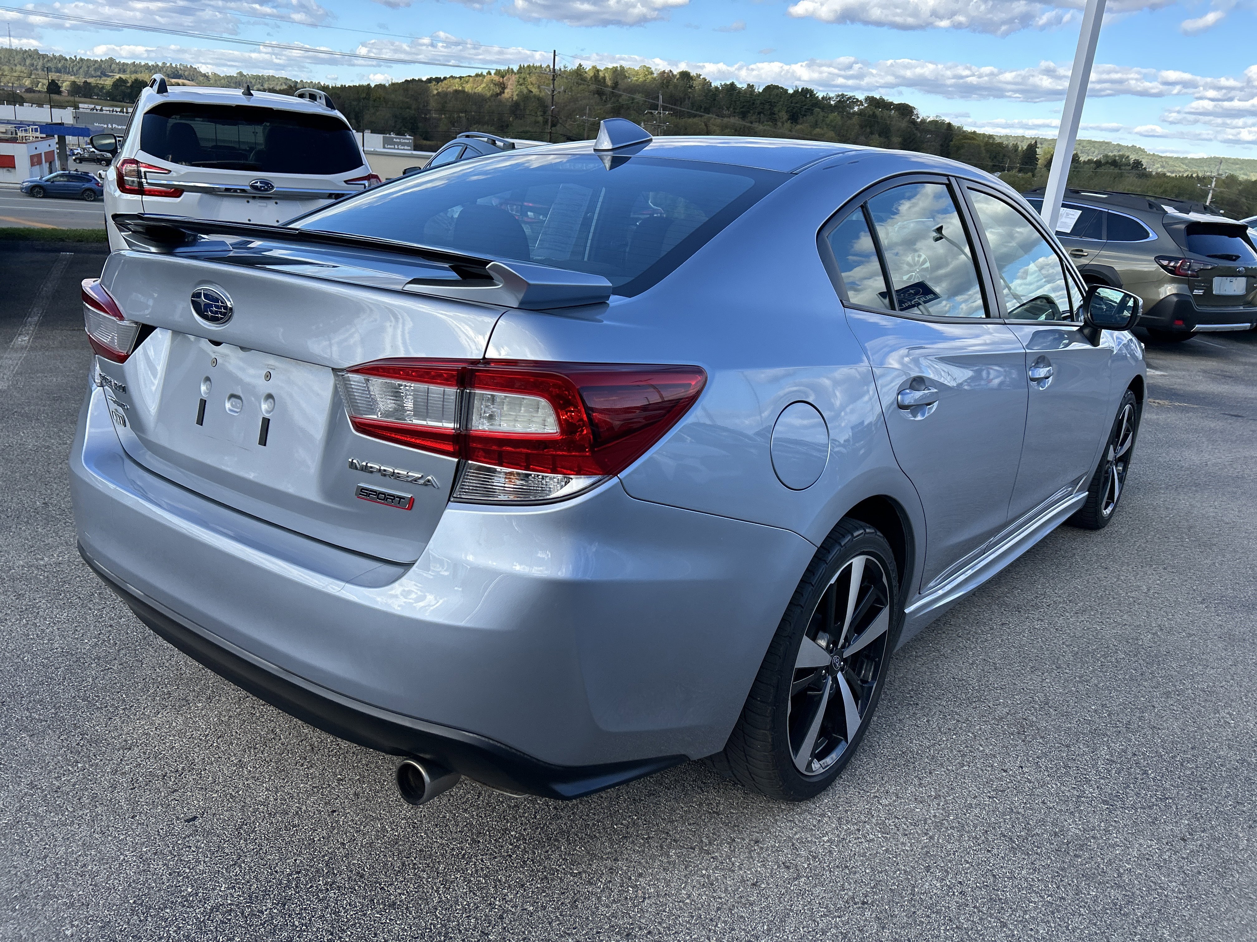 Used 2019 Subaru Impreza 2.0i Sport image 9