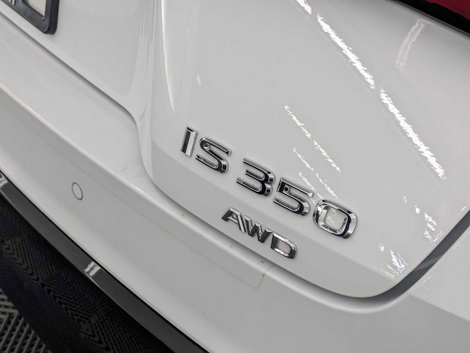 Used 2024 Lexus IS 350 F Sport w/ Accessory Package 2 AWD/4WD image 12