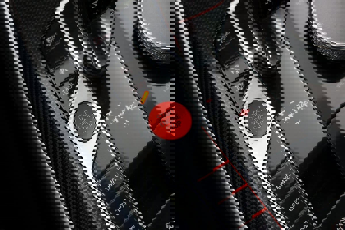 Used 2024 BMW M2 w/ Lighting Package image 18