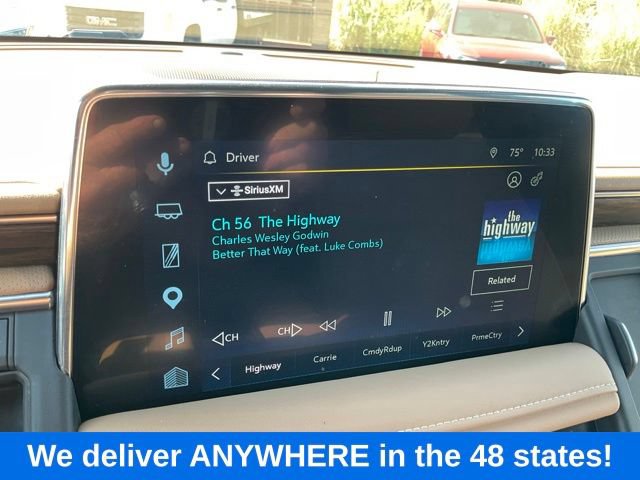 Used 2024 Chevrolet Suburban Premier AWD/4WD image 29