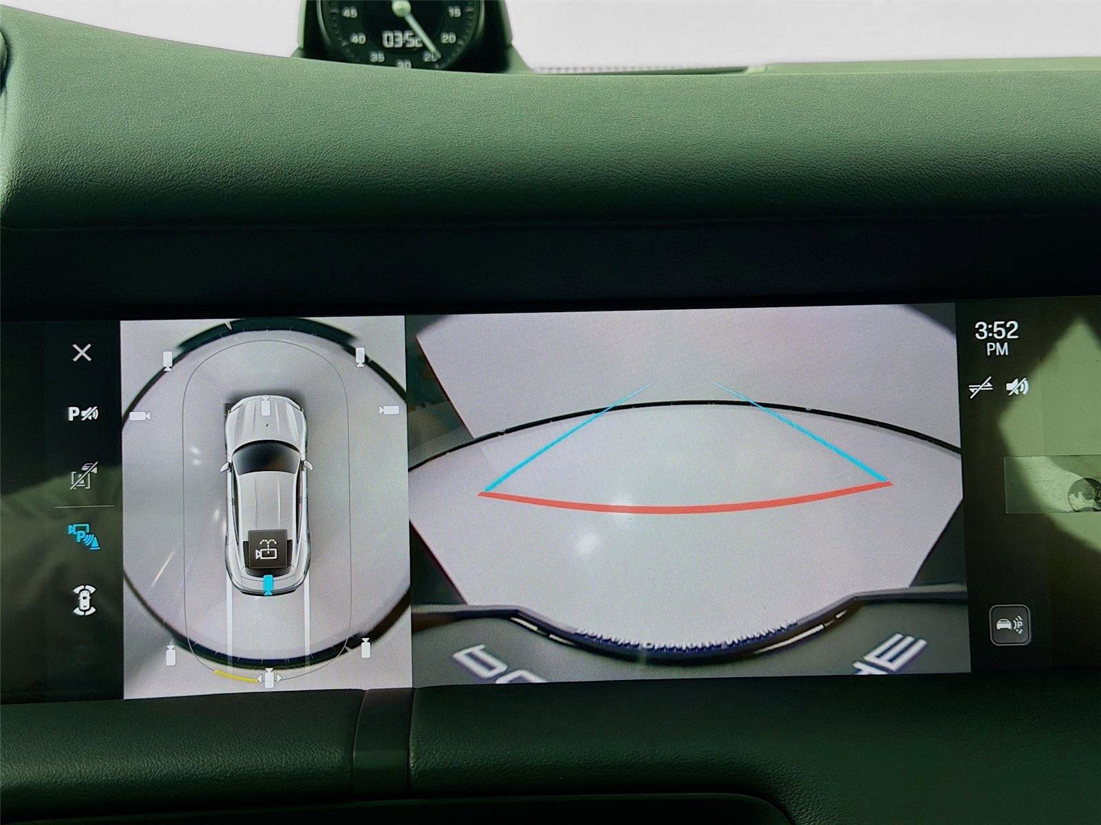 New 2025 Porsche Taycan image 14