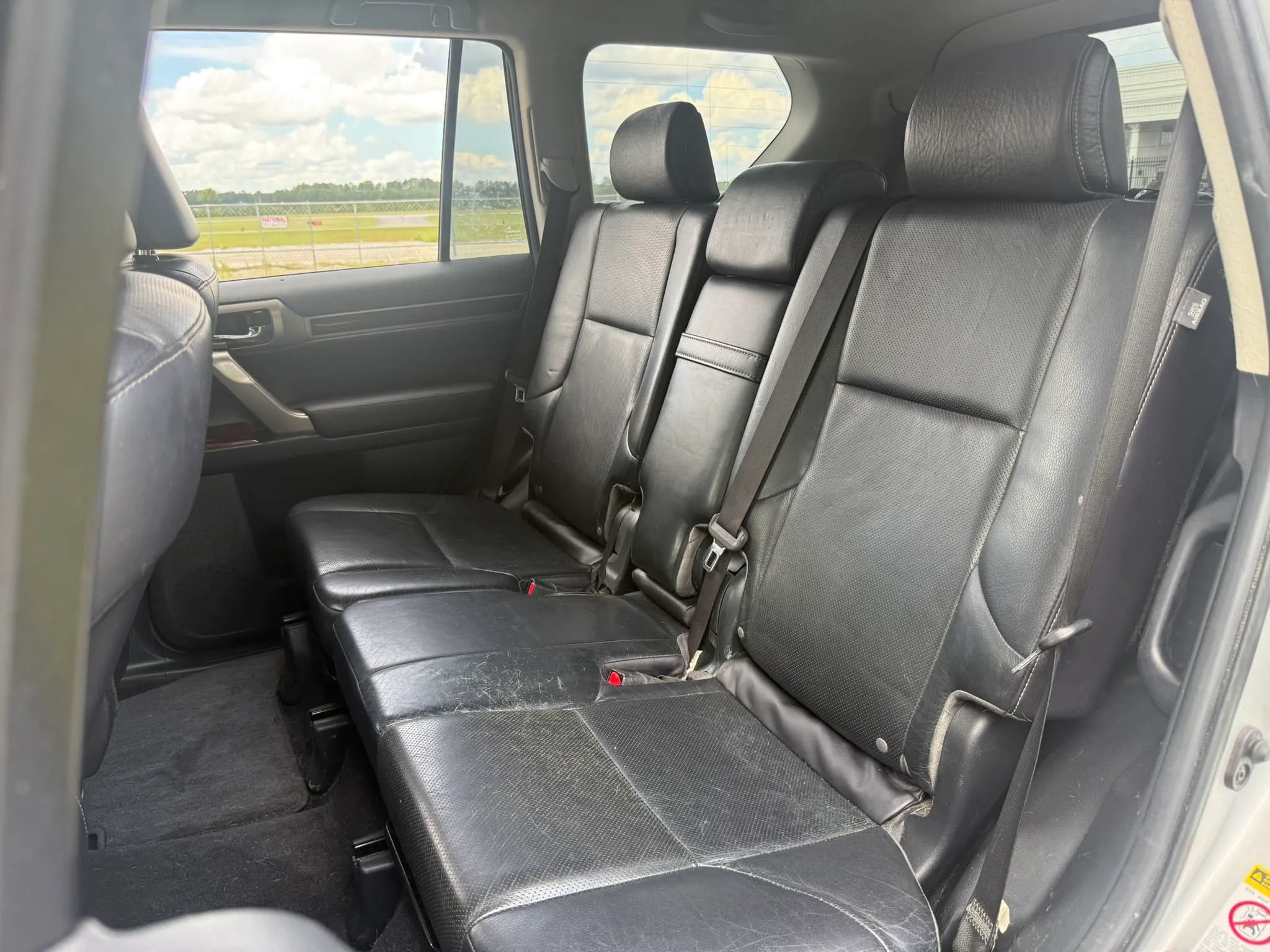 Used 2011 Lexus GX 460 AWD/4WD image 29