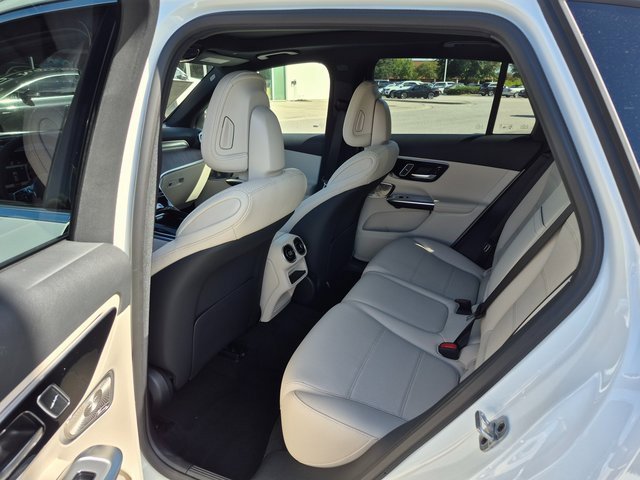 New 2026 Mercedes-Benz GLC 300 4MATIC image 15