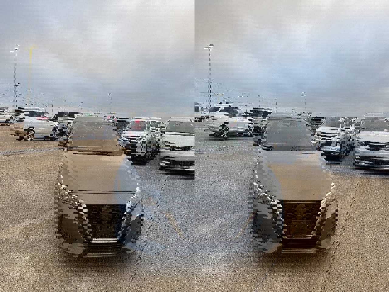 Used 2022 Nissan Sentra SV w/ SV Premium Package image 3