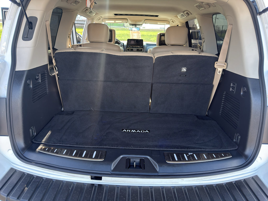 Used 2021 Nissan Armada Platinum w/ Captain's Chairs Package image 17