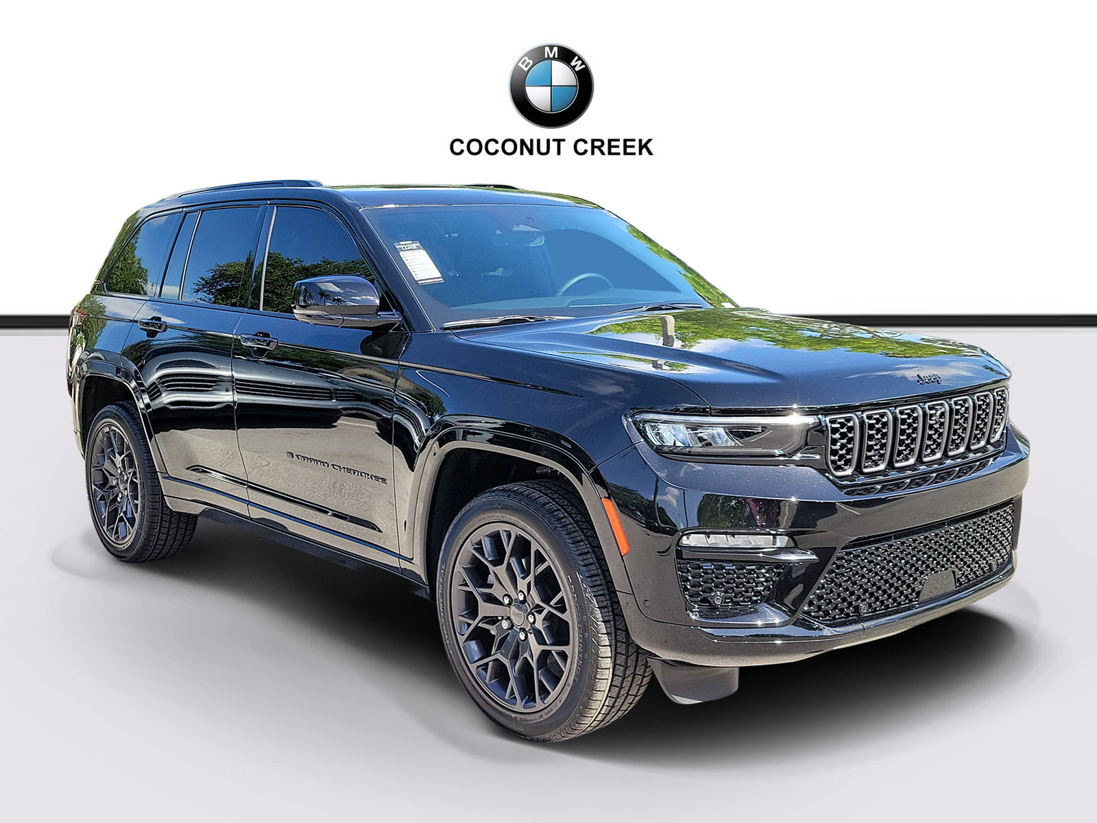 Used 2025 Jeep Grand Cherokee Summit w/ Obsidian Package