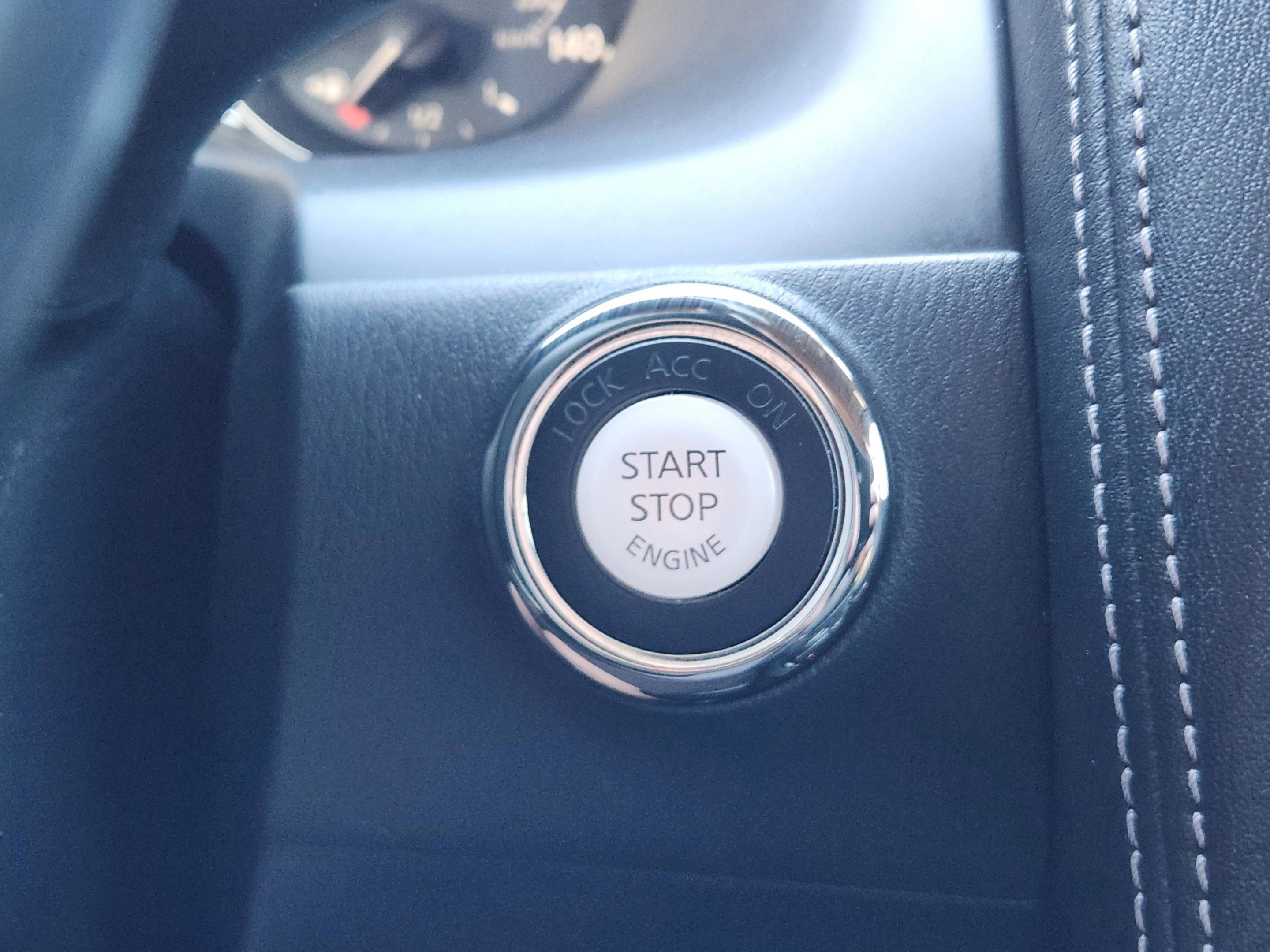 Used 2021 INFINITI QX80 Sensory w/ All-Season Package image 17