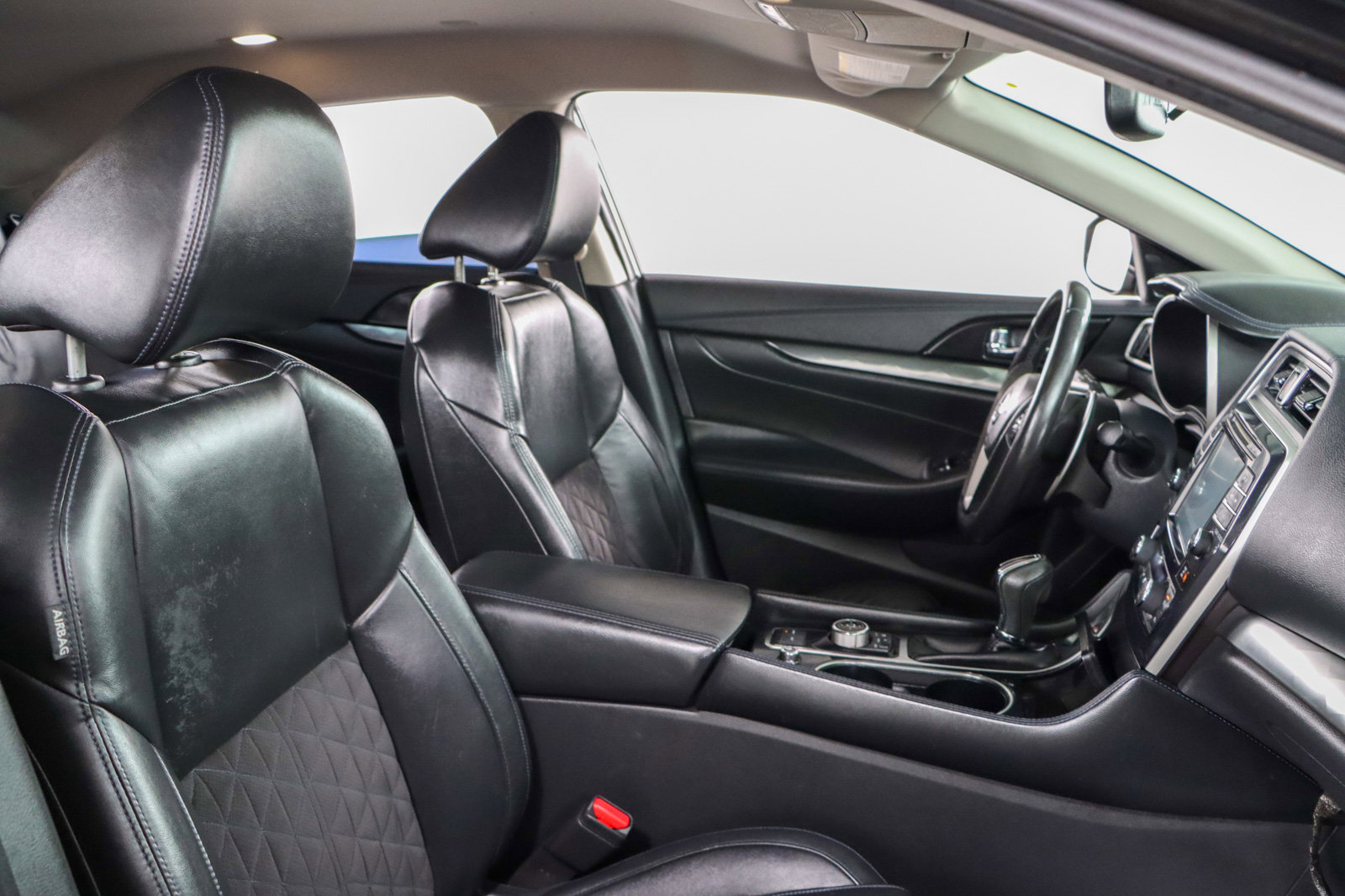 Used 2017 Nissan Maxima SR w/ Midnight Edition image 27