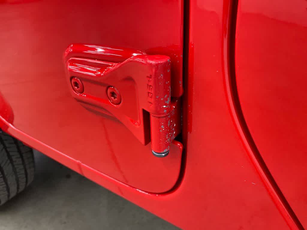 Used 2025 Jeep Wrangler Unlimited Sahara AWD/4WD image 34