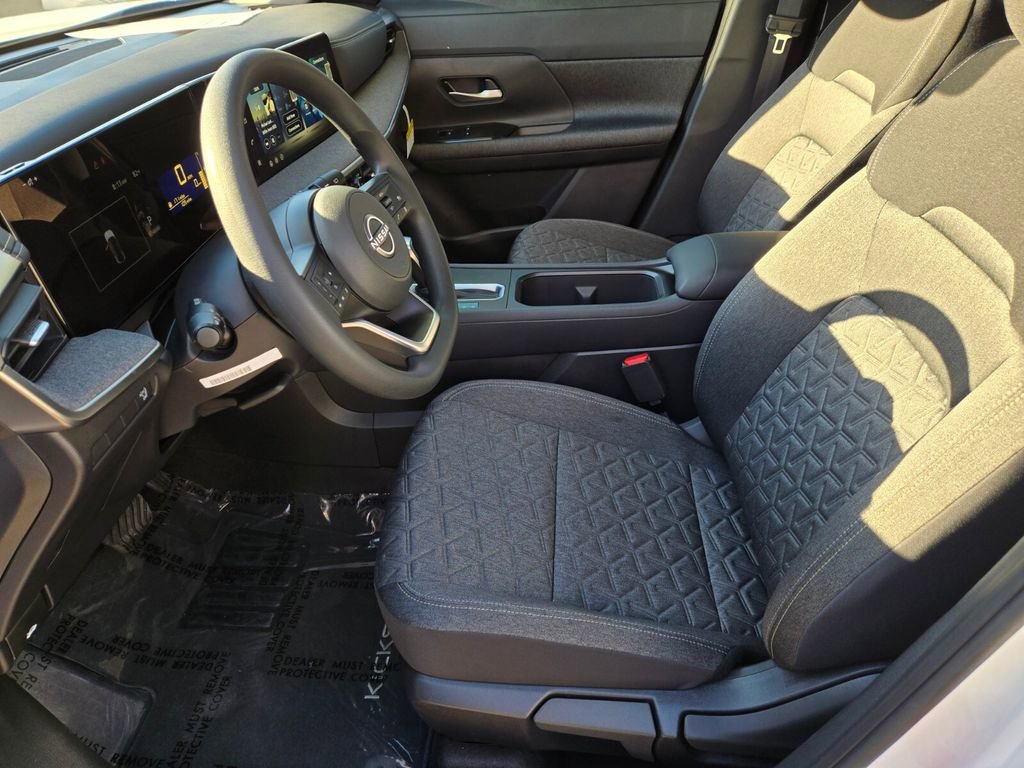 Certified 2026 Nissan Kicks SV image 12