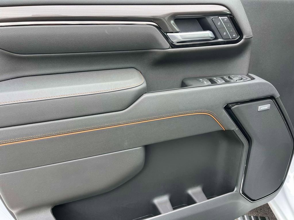 New 2026 GMC Sierra 2500 AT4 image 18