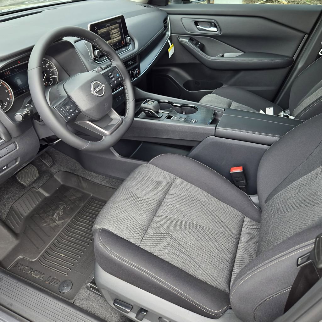 New 2026 Nissan Rogue SV FWD image 13