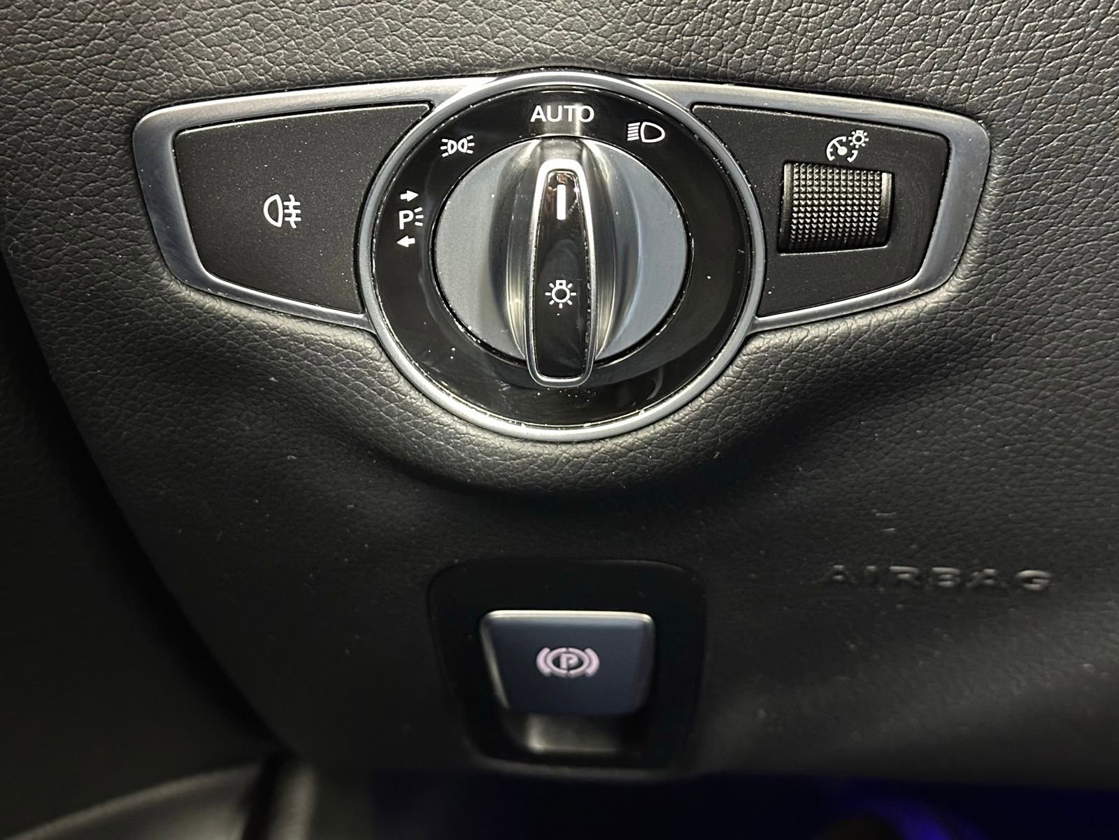 Used 2022 Mercedes-Benz E 450 4MATIC Sedan image 34