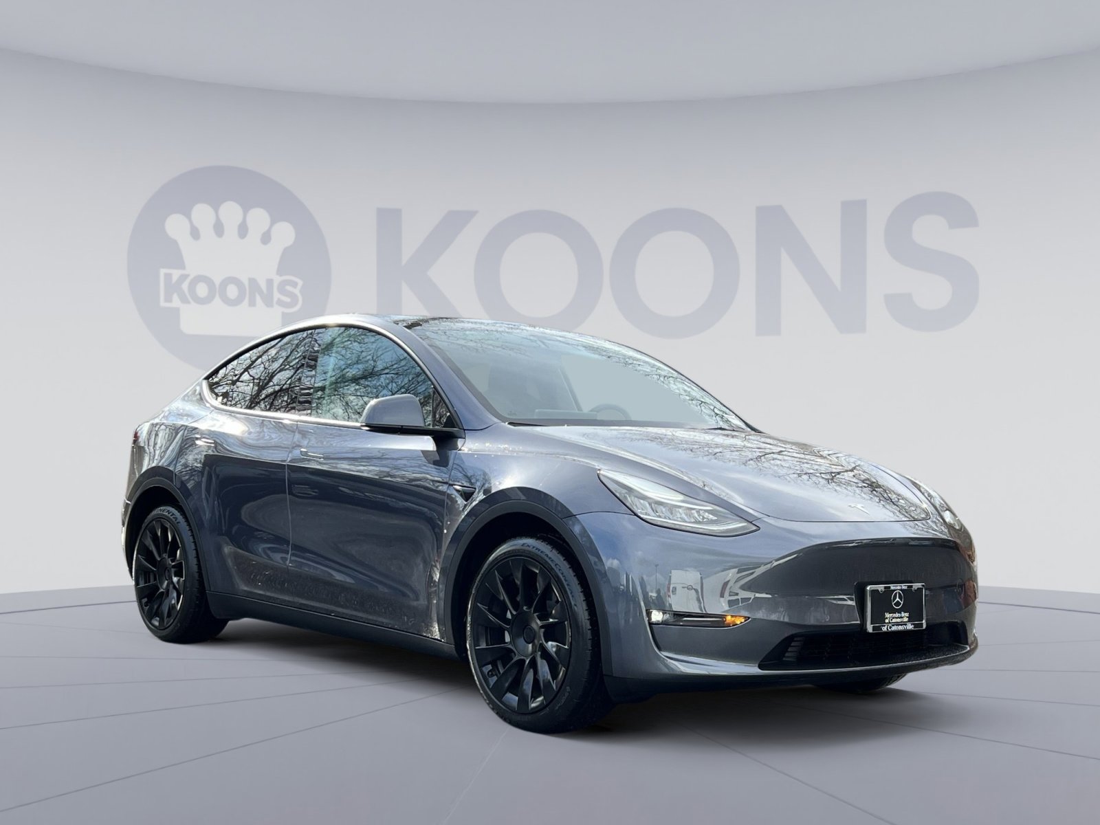 Used 2022 Tesla Model Y Long Range image 8