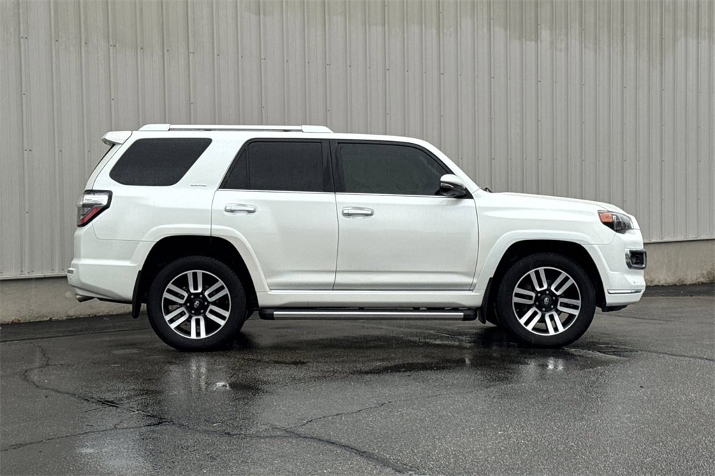 Used 2021 Toyota 4Runner Limited image 4