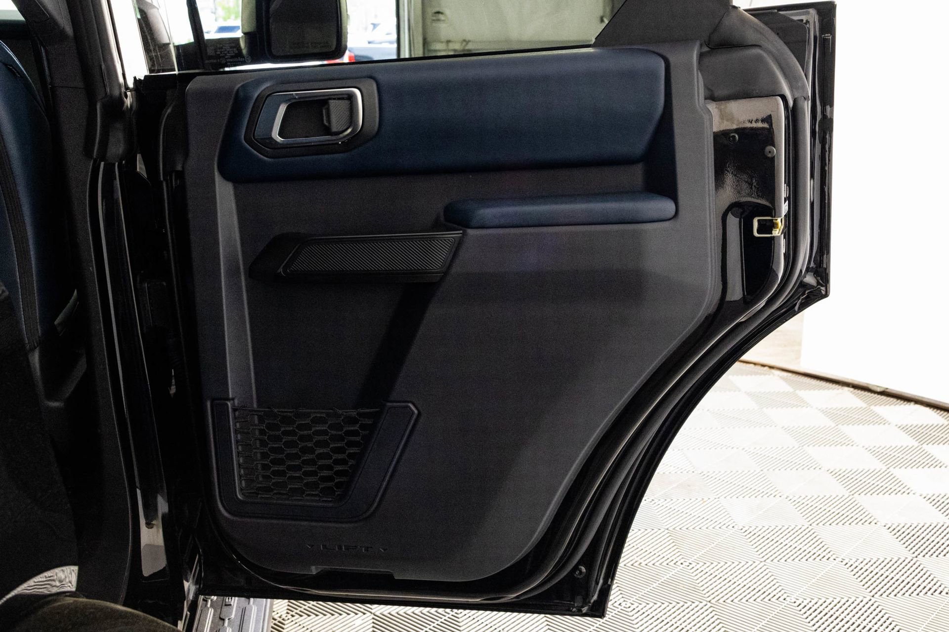 Used 2024 Ford Bronco Outer Banks AWD/4WD image 49