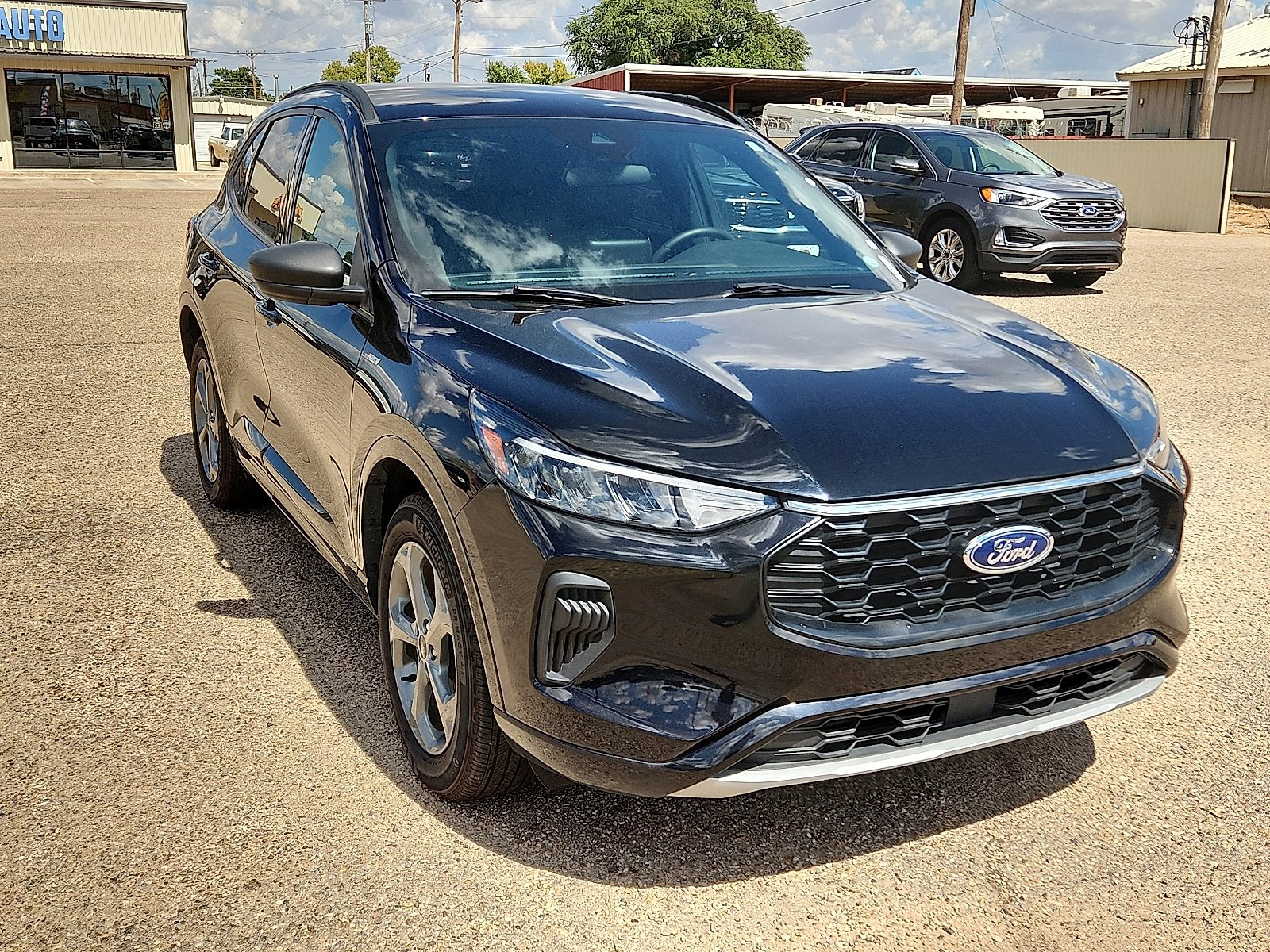 Used 2023 Ford Escape ST-Line image 6