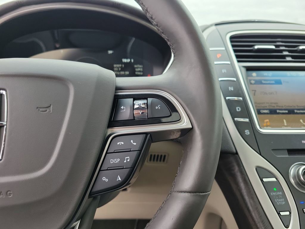 Certified 2019 Lincoln Nautilus Select image 25