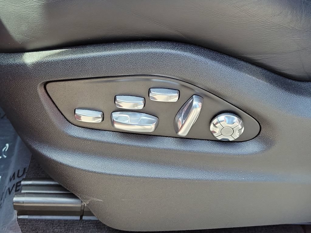 Certified 2021 Porsche Cayenne GTS AWD/4WD image 28