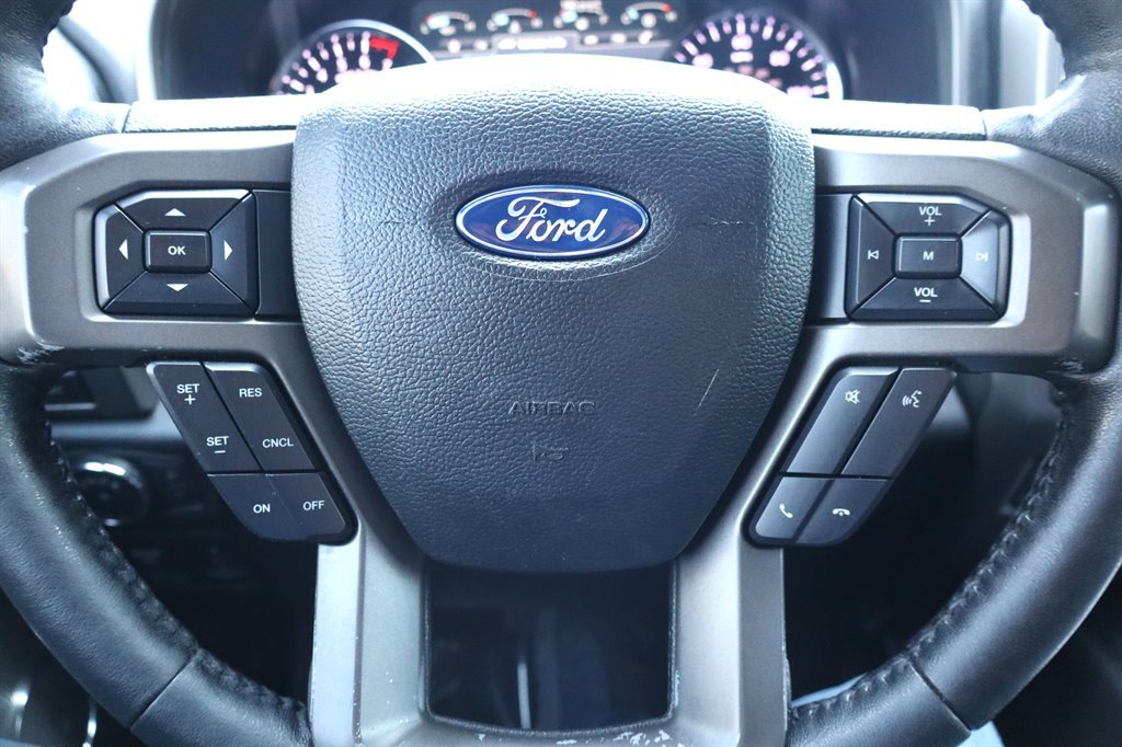 Used 2018 Ford Expedition Max XLT w/ Equipment Group 202A AWD/4WD image 37