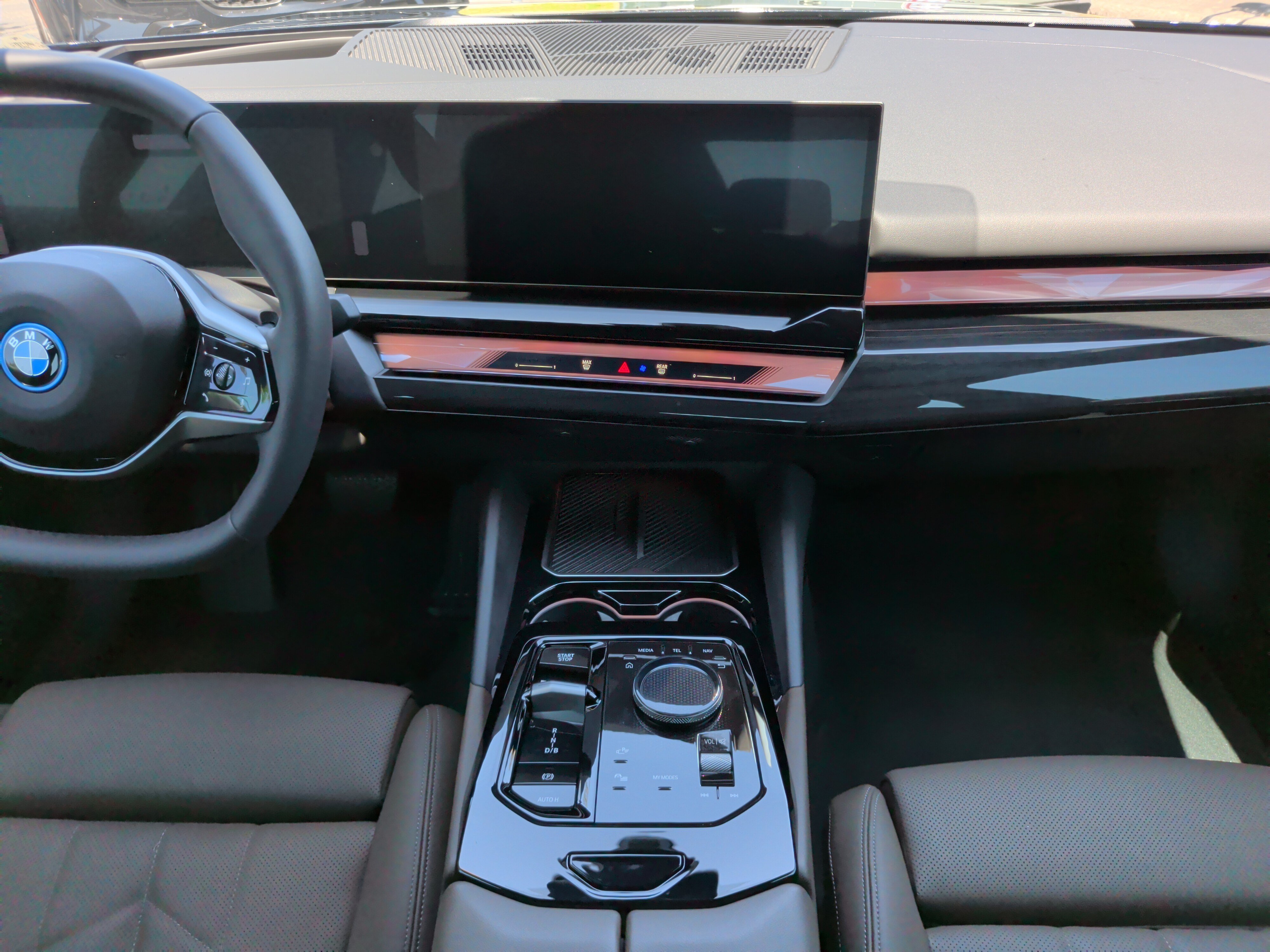 Certified 2026 BMW i5 eDrive40 RWD image 35