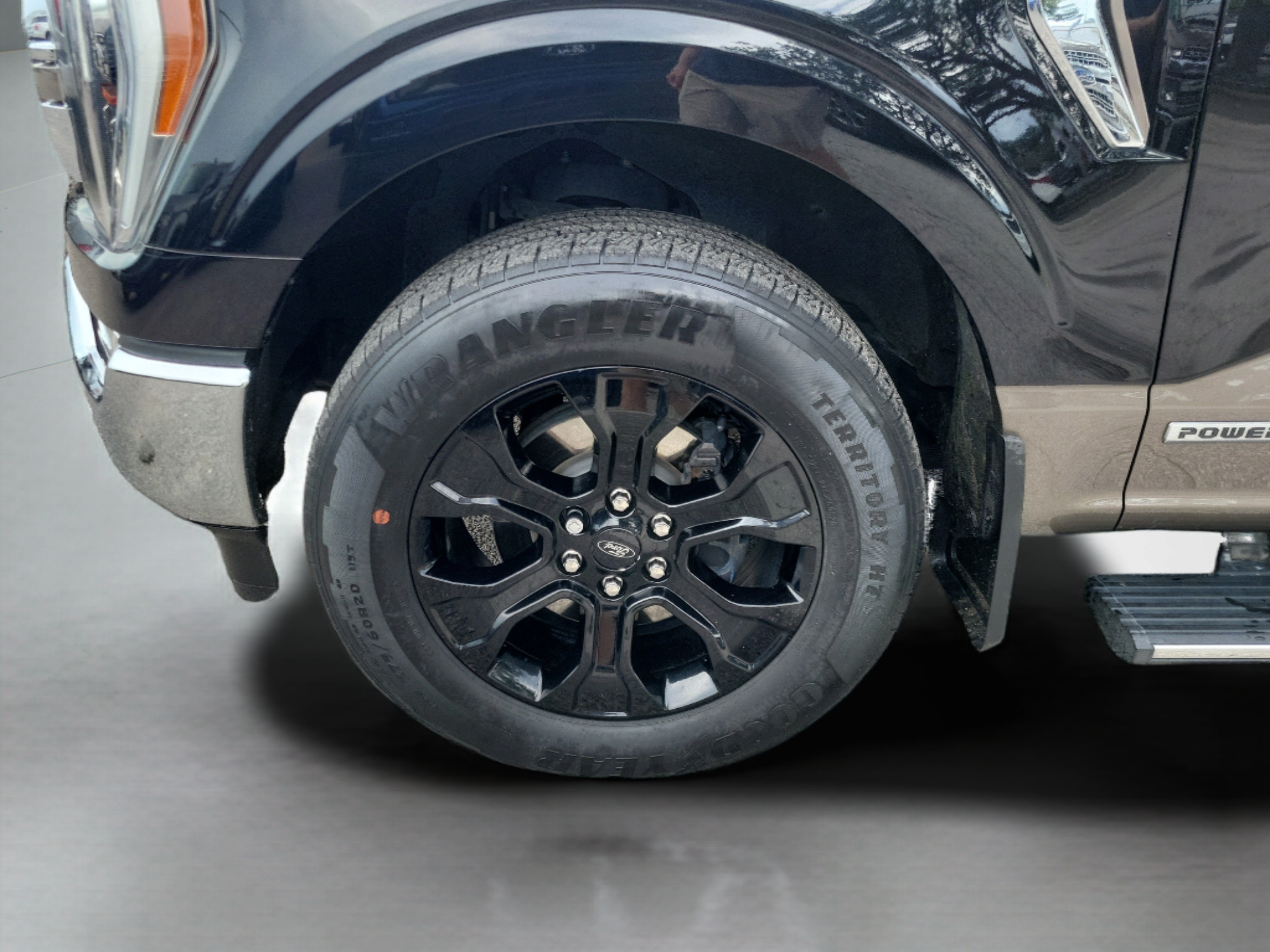 Used 2022 Ford F150 King Ranch w/ Equipment Group 601A High AWD/4WD image 32