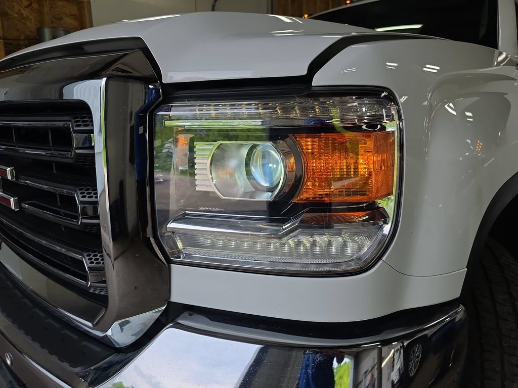 Used 2019 GMC Sierra 3500 SLT w/ Duramax Plus Package AWD/4WD image 29