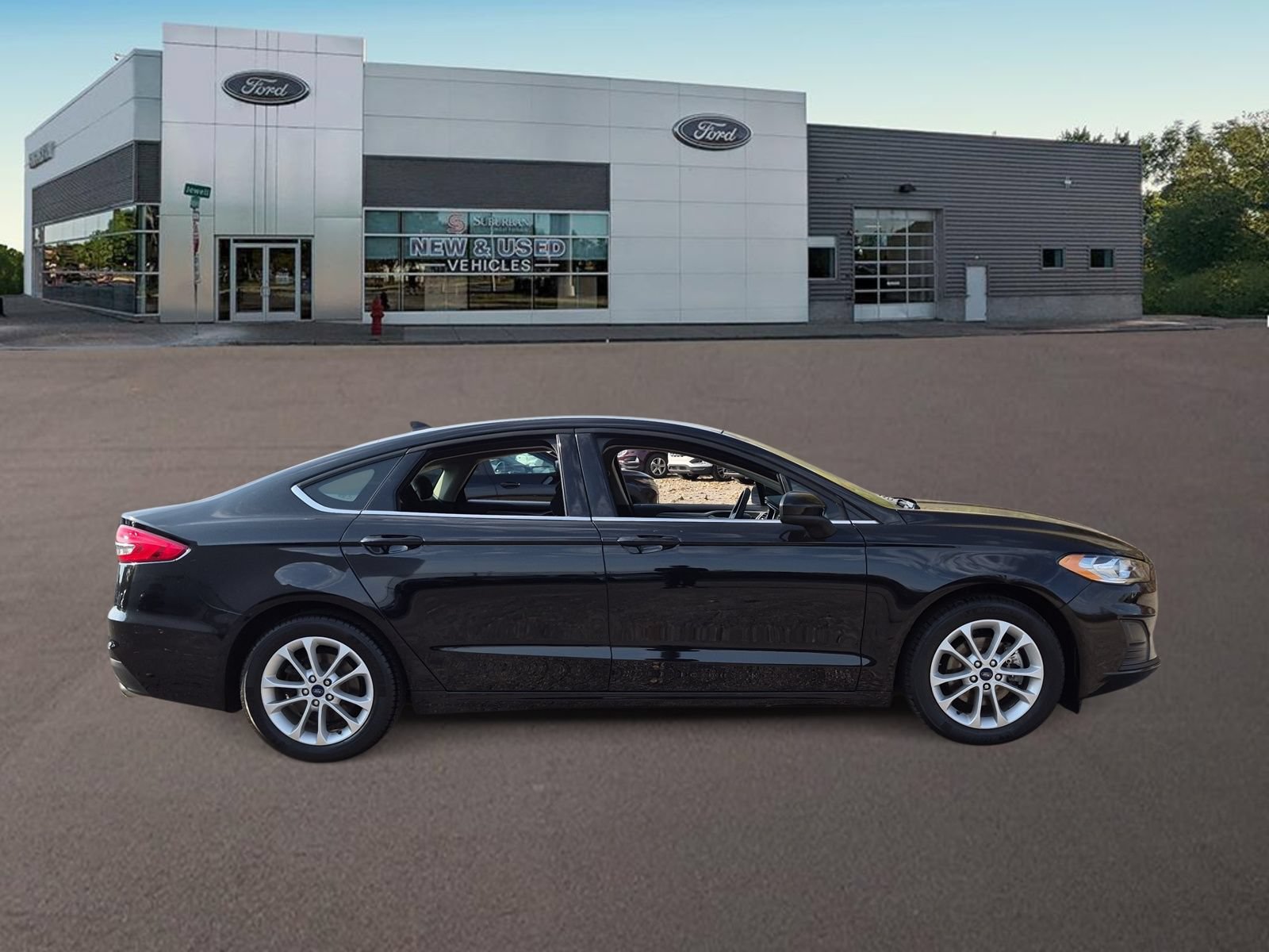 Used 2020 Ford Fusion SE FWD image 10