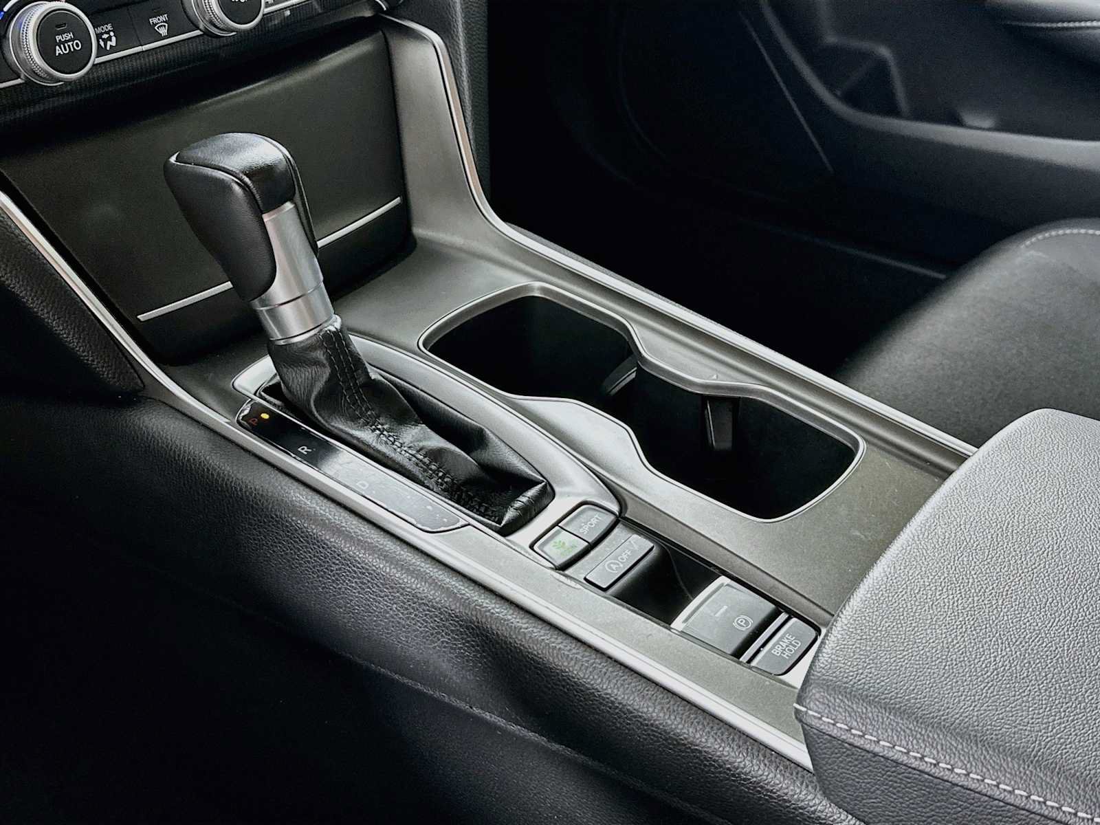 Used 2021 Honda Accord Sport image 15
