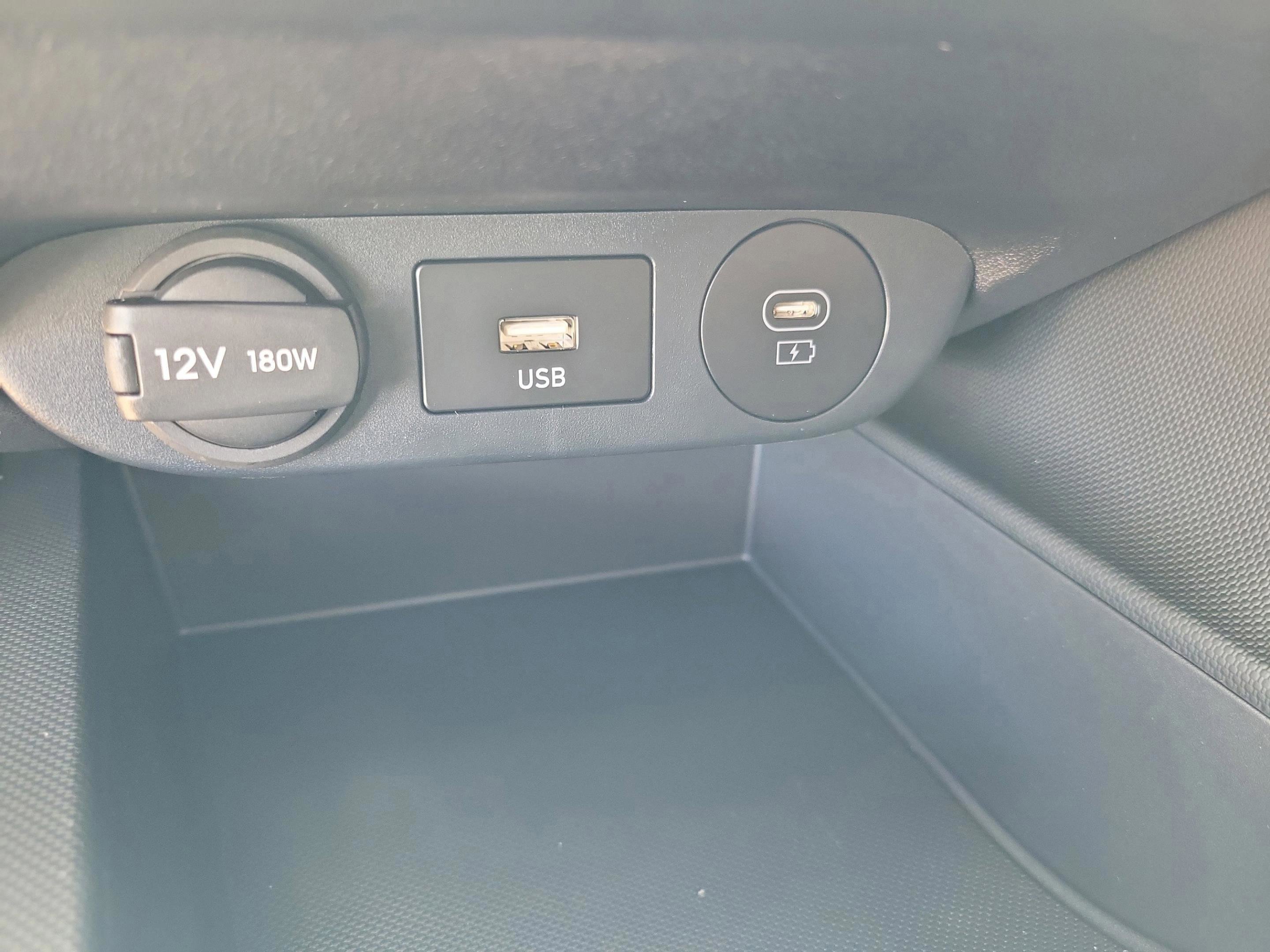 New 2026 Hyundai Elantra Blue image 11