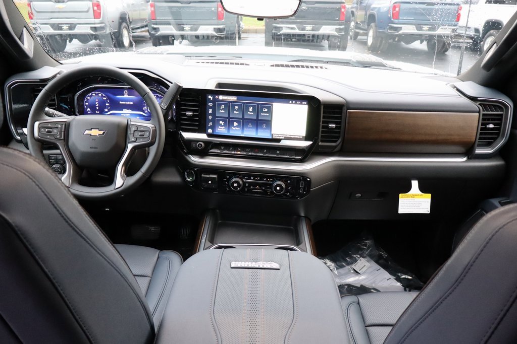New 2026 Chevrolet Silverado 3500 High Country w/ Technology Package image 10