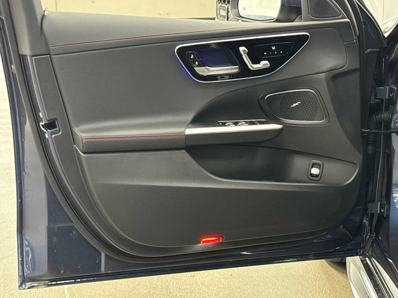 New 2026 Mercedes-Benz C 43 AMG 4MATIC Sedan image 19