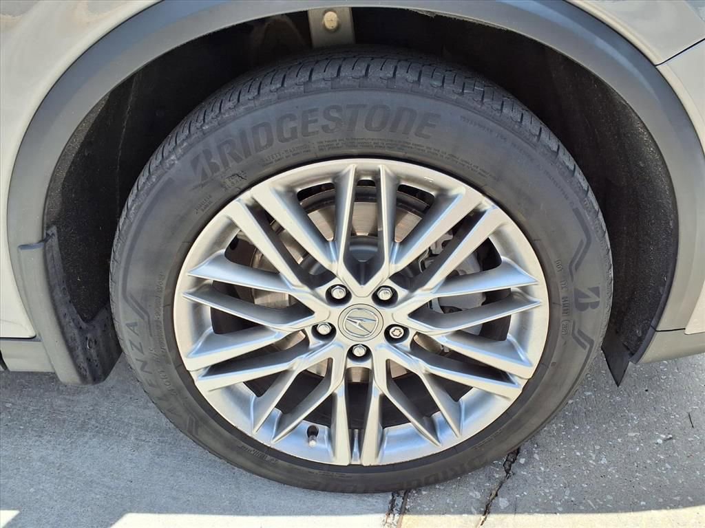 Used 2023 Acura MDX SH-AWD w/ Advance Package image 7