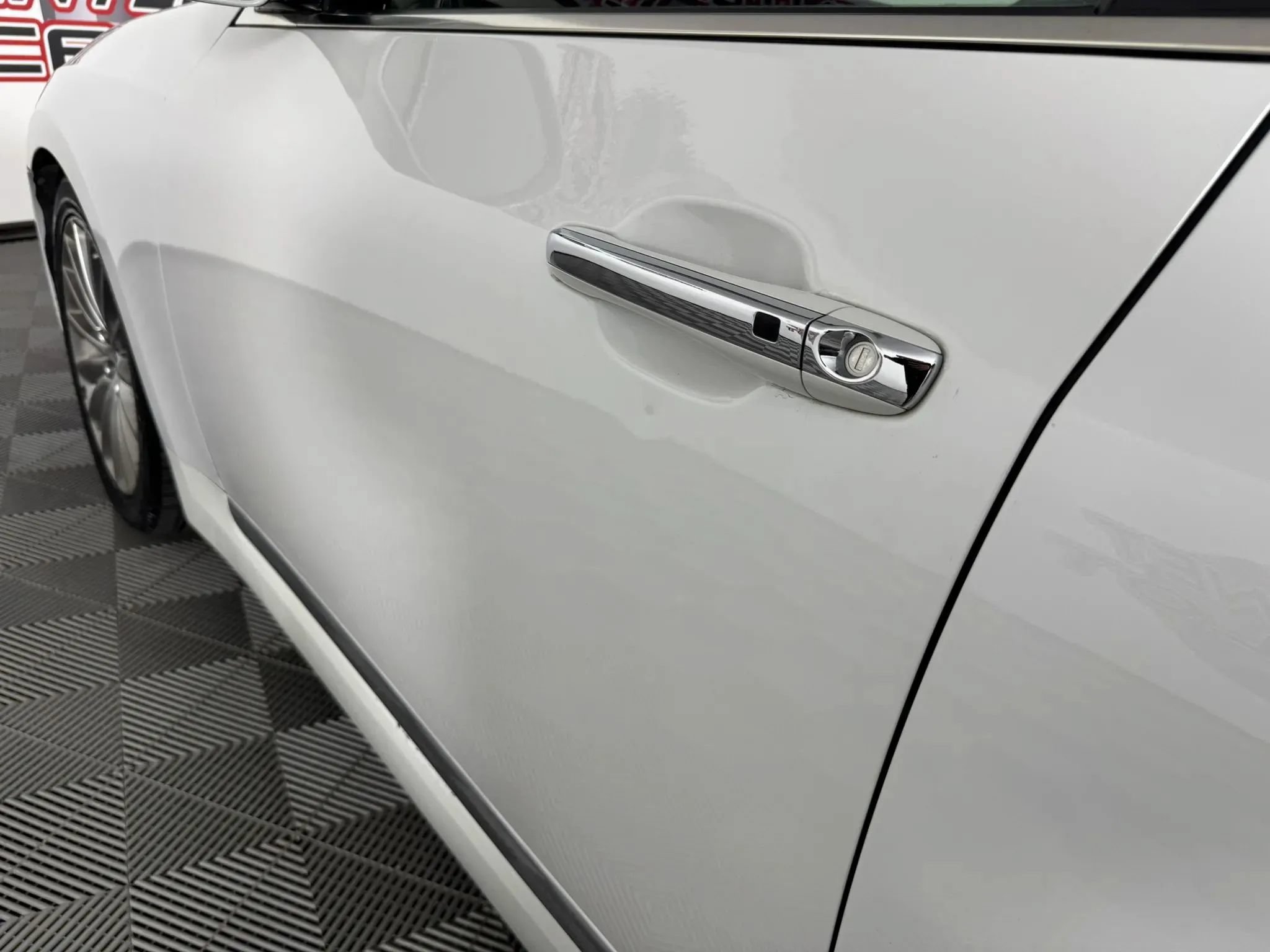 Used 2014 Hyundai Equus Signature RWD image 26