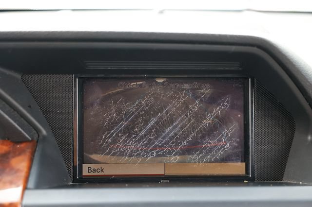 Used 2010 Mercedes-Benz GLK 350 2WD w/ Multimedia Pkg image 39