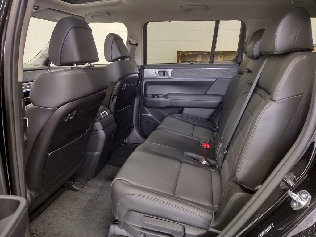 New 2026 Hyundai Santa Fe Limited AWD/4WD image 32