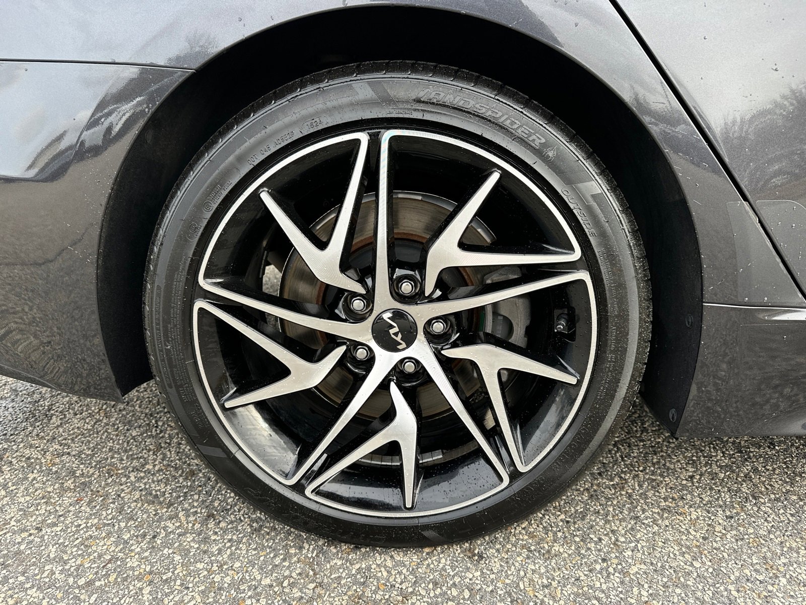 Used 2022 Kia Stinger GT-Line w/ Sun & Sound Package image 17