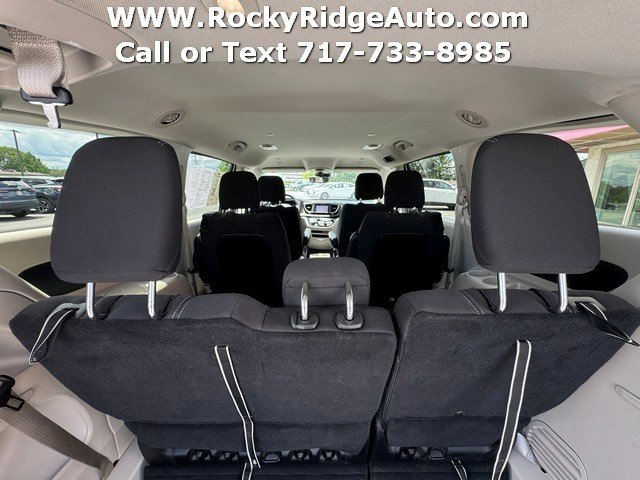 Used 2023 Chrysler Voyager LX FWD image 37