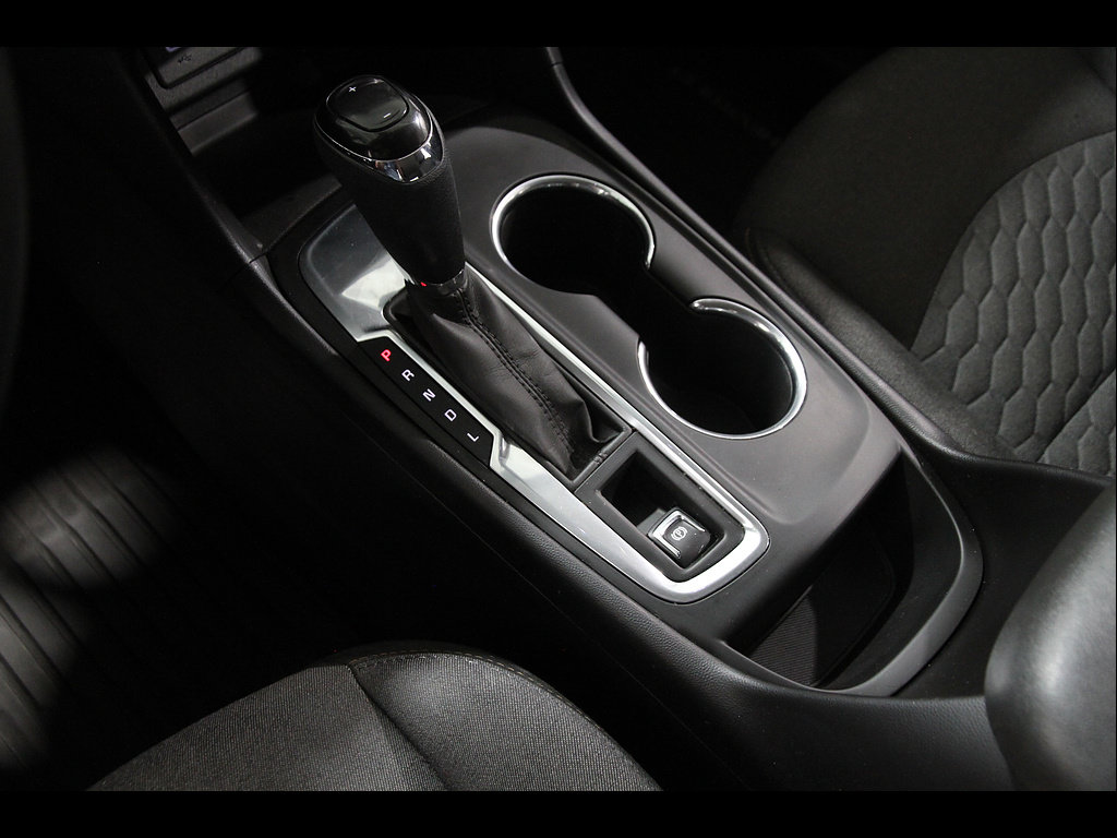 Used 2019 Chevrolet Equinox LT FWD image 15