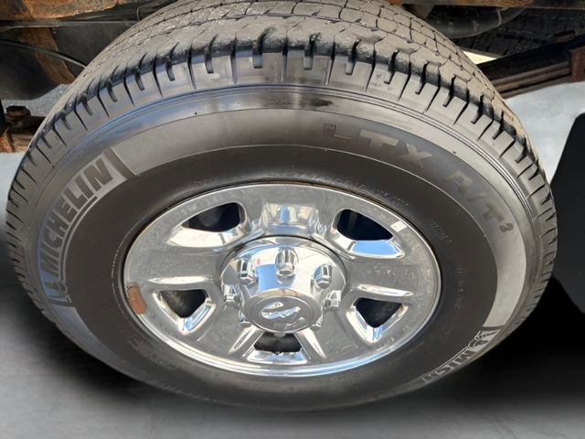 Used 2018 RAM 3500 SLT w/ Snow Chief Group image 24