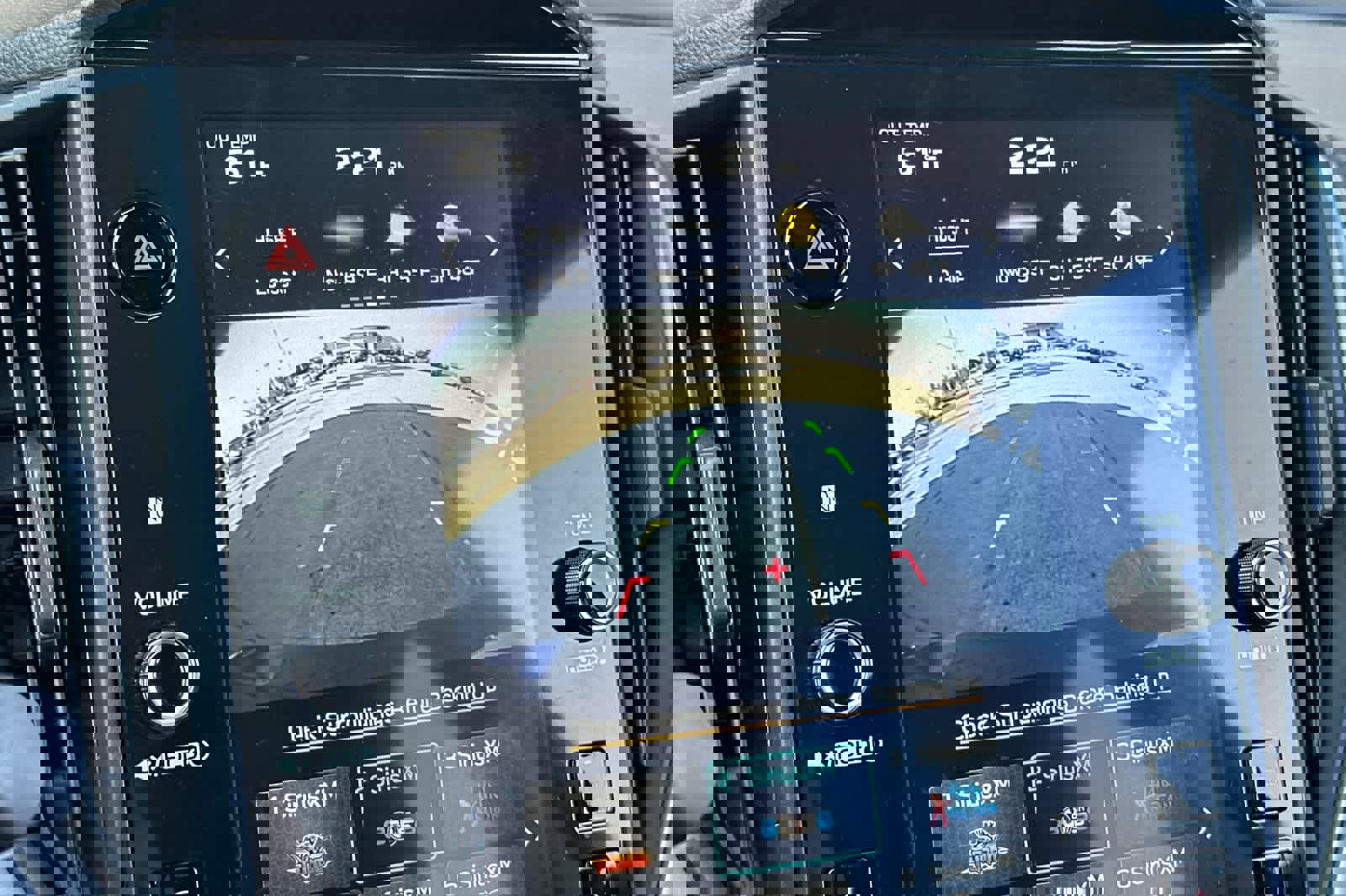 Used 2025 Subaru Crosstrek 2.0i Premium image 18