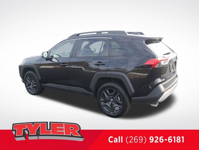 Used 2024 Toyota RAV4 Adventure AWD/4WD image 5