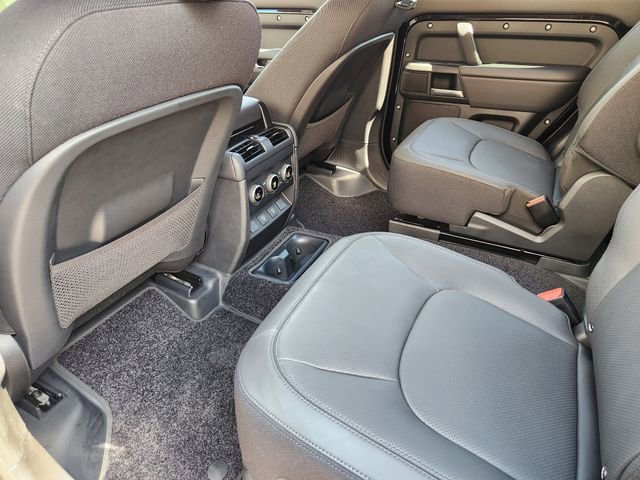 New 2025 Land Rover Defender 130 V8 image 20