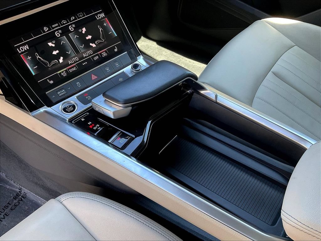 Used 2024 Audi Q8 e-tron Premium AWD/4WD image 15