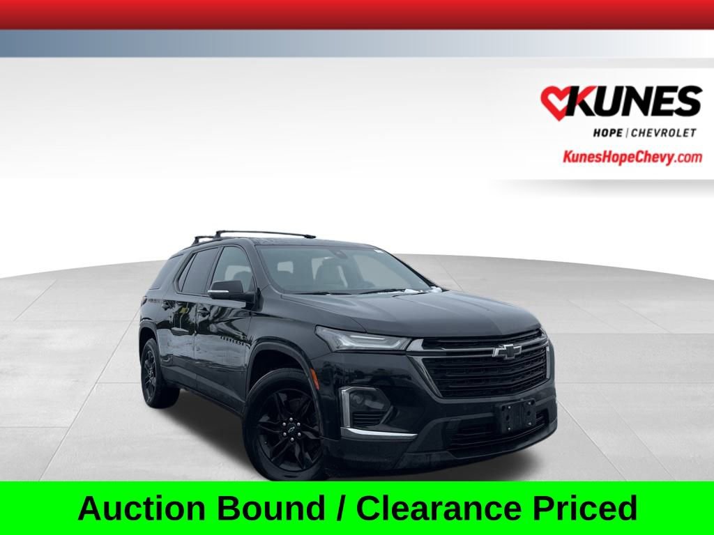 Used 2023 Chevrolet Traverse LS w/ Midnight/Sport Edition