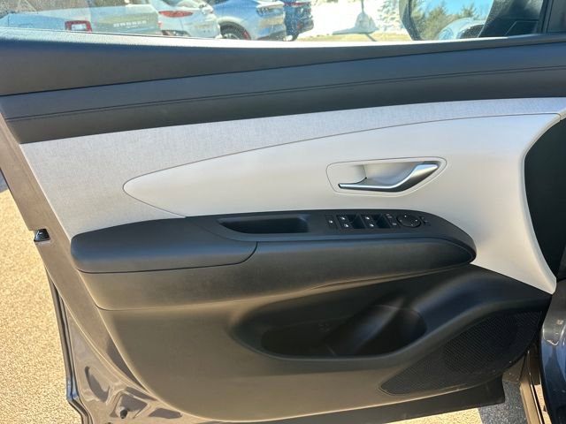 Certified 2025 Hyundai Tucson SEL image 12