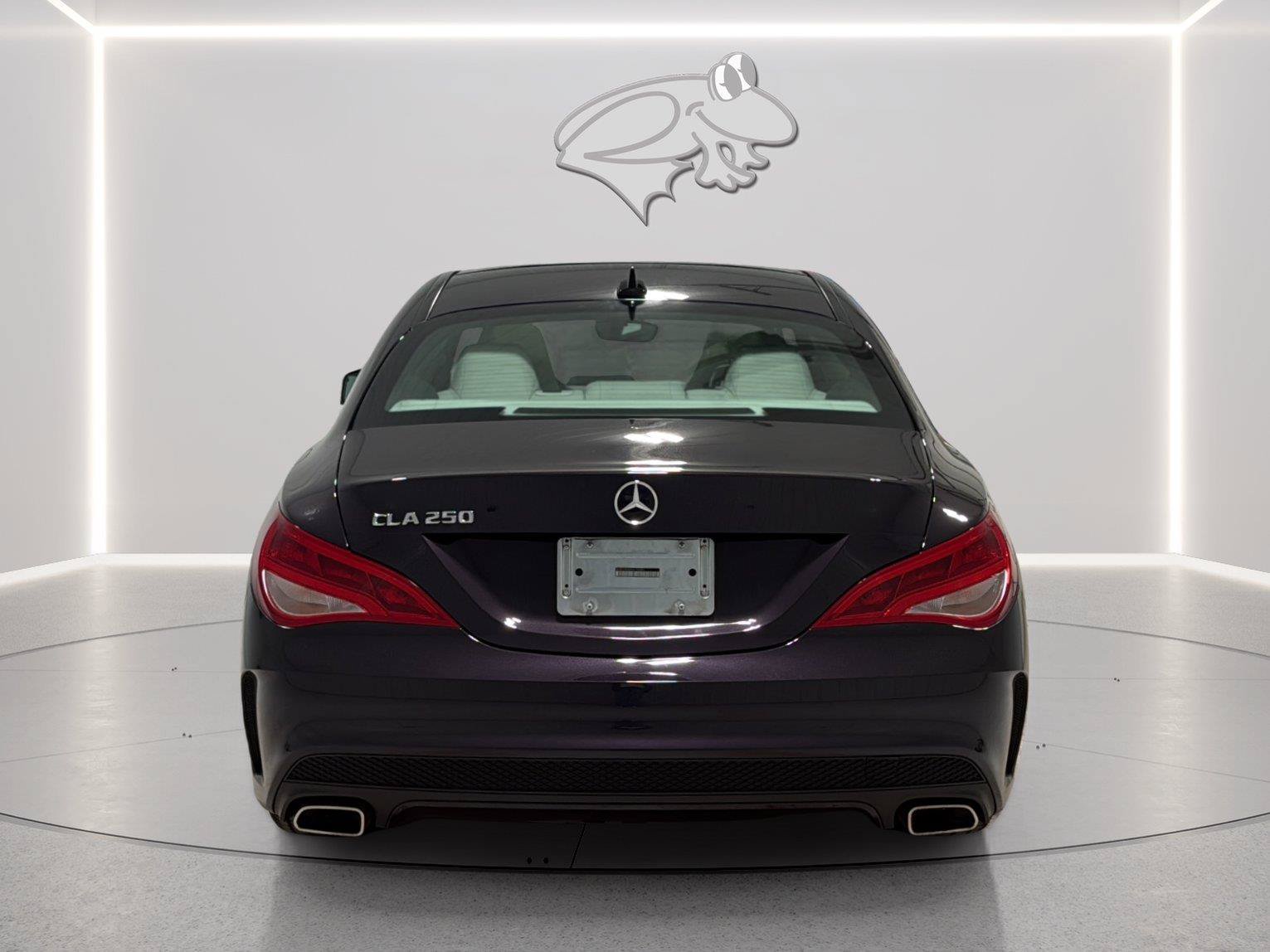 Used 2014 Mercedes-Benz CLA 250 image 4