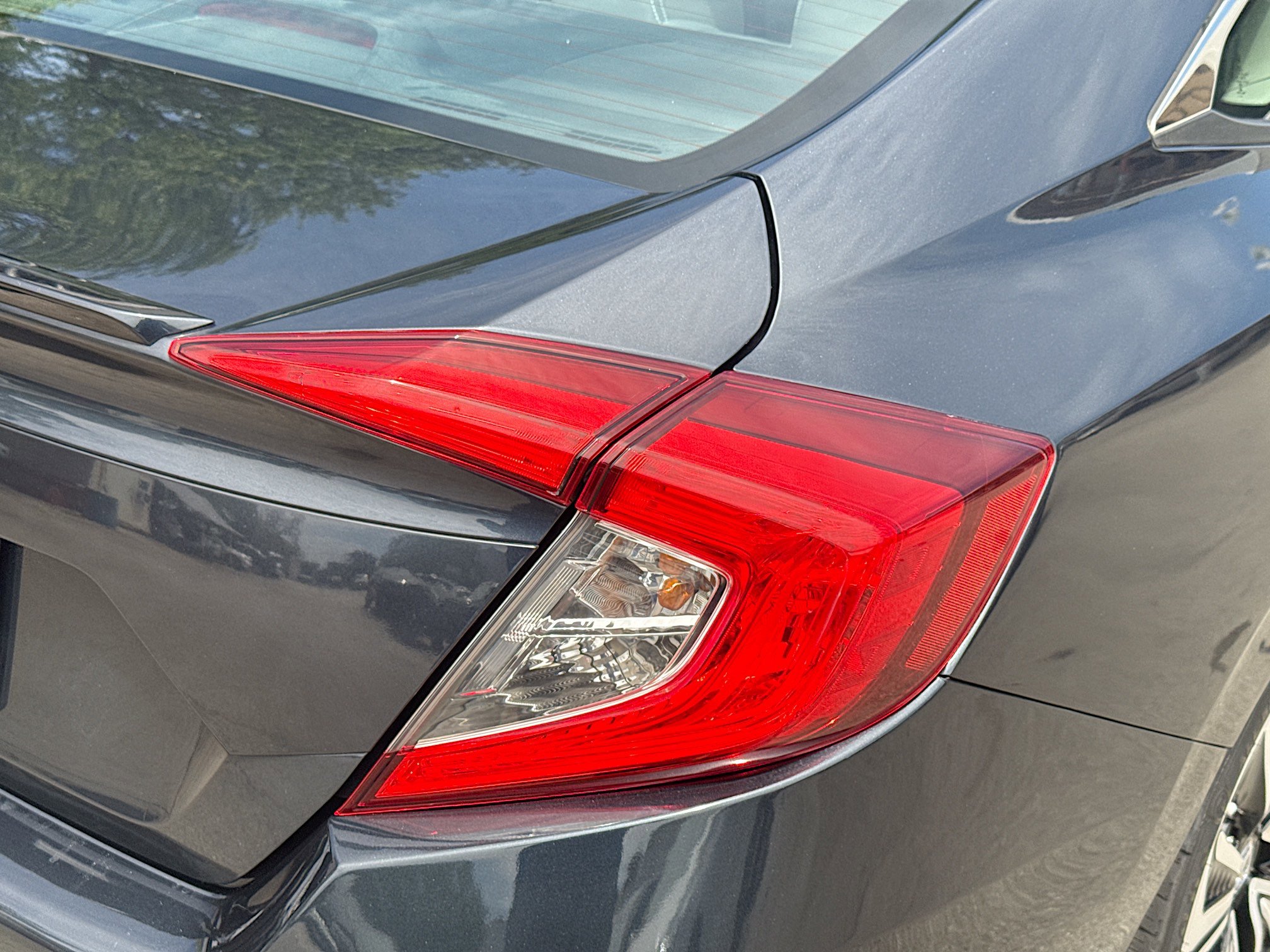 Used 2016 Honda Civic EX-L image 24