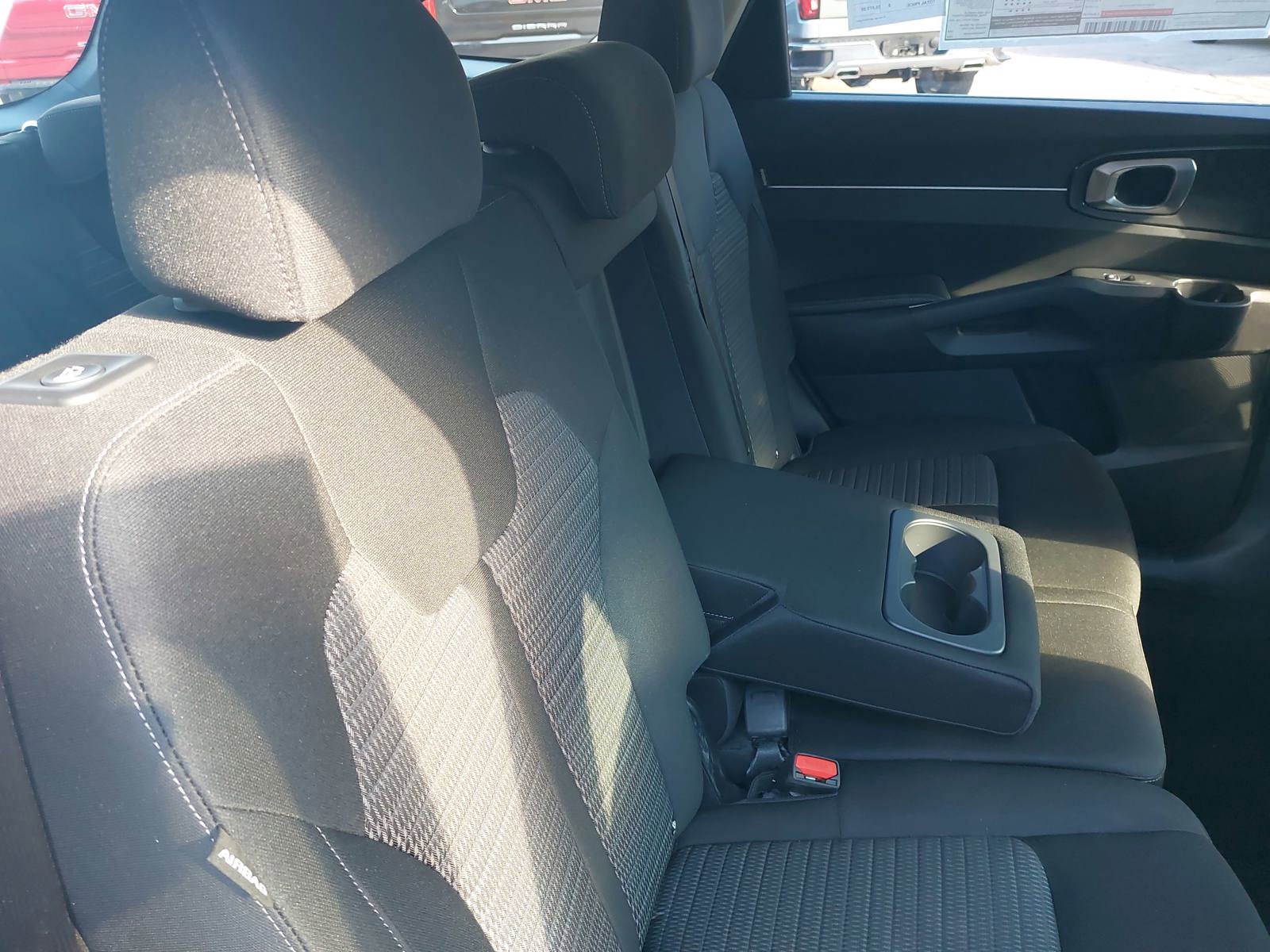 New 2026 Kia Sorento LX FWD image 11